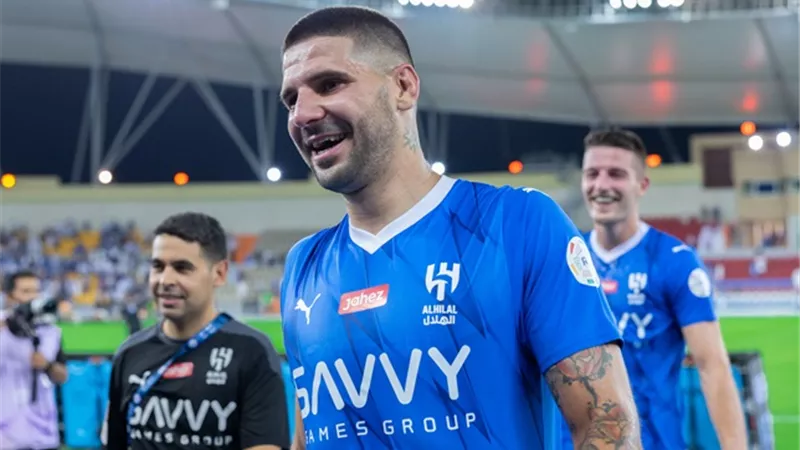 رسمياً.. غياب نجم الهلال أمام الاتحاد فى كلاسيكو الدوري السعودي