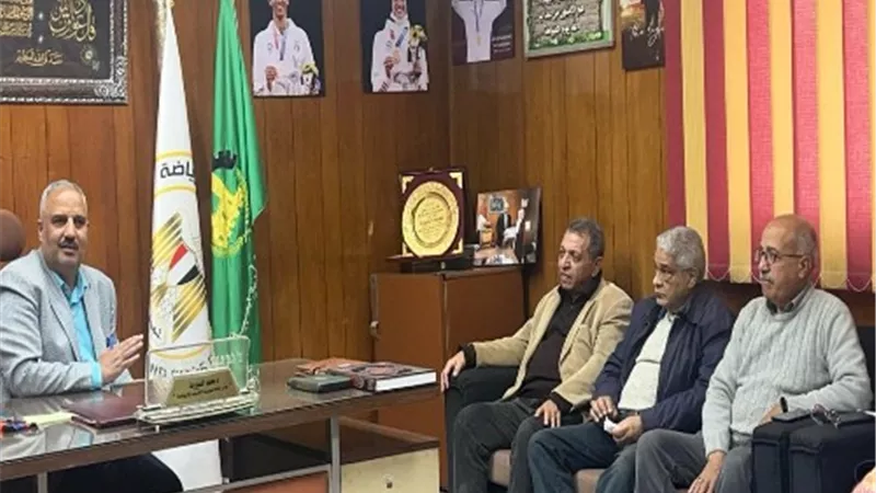 وكيل الشباب والرياضة بالقليوبية يستقبل لجنة متابعة مركز الفنون