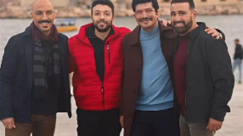 صورة تجمع أبطال 