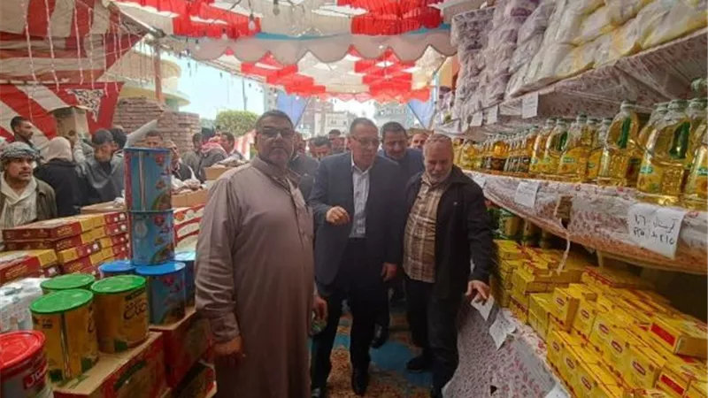 غراب يتابع سير وانتظام العمل بالمنشآت الصحية والخدمية