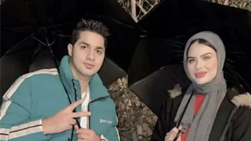 صورة تجمع عنبة مع هنادى فى كواليس 