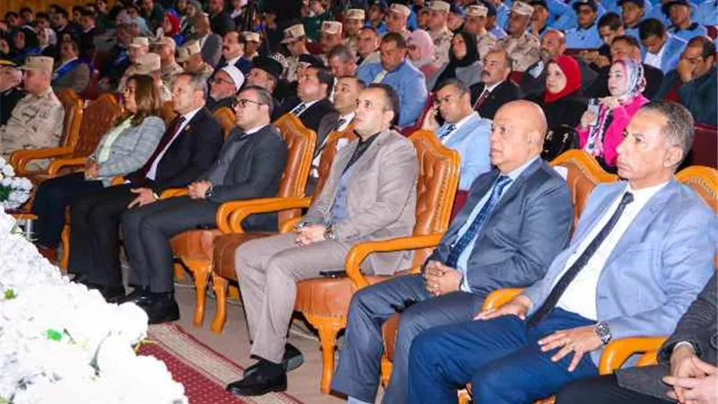 رئيس ميناء دمياط يشارك في ندوة للتوعية بتكنولوجيا المعلومات