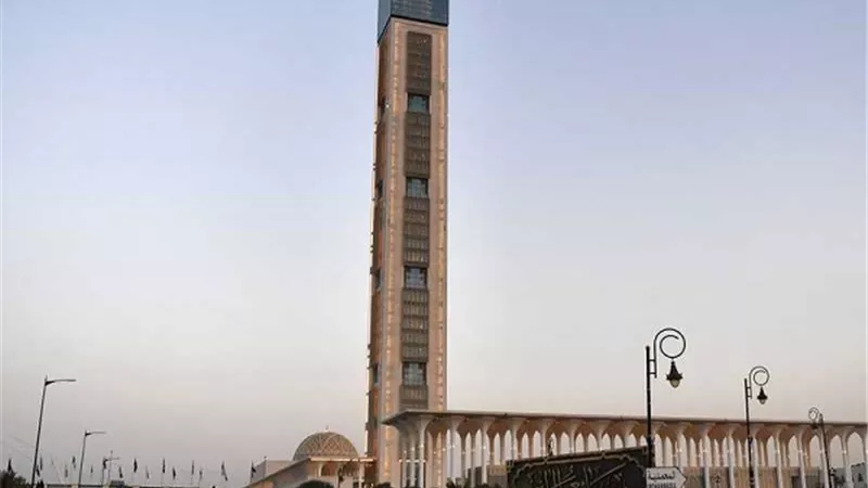 الجزائر تفتتح ثالث أكبر مسجد بالعالم