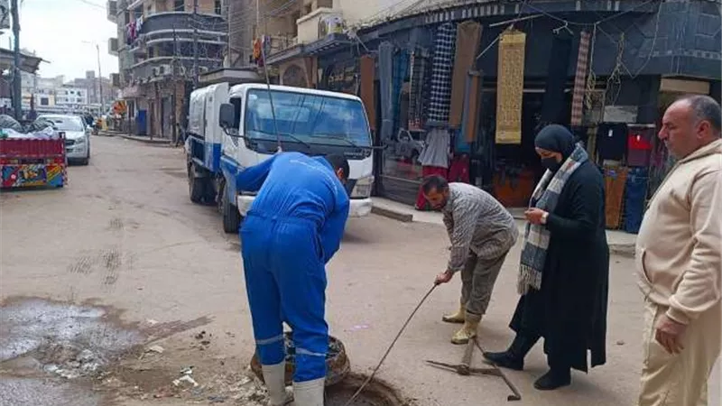 محافظ كفرالشيخ يتابع جهود الوحدات المحلية في حملات النظافة