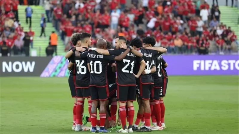 الأهلي ضد بلدية المحلة بالدوري.. الموعد والمعلق والقناة الناقلة