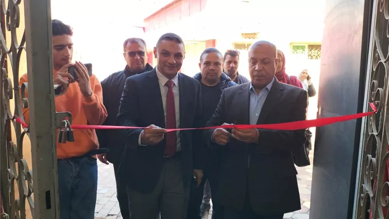 وكيل وزارة التموين بالإسكندرية ورئيس حى المنتزة أول يفتتحان معرض أهلا رمضان