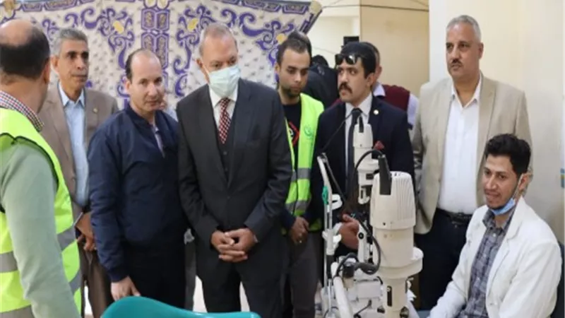 محافظ القليوبية يتفقد القافلة الطبية الشاملة بكفر الحصافة