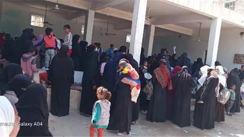 الكشف وعلاج 678 مواطنا بقافلة الجامعة الطبية بنجع سند