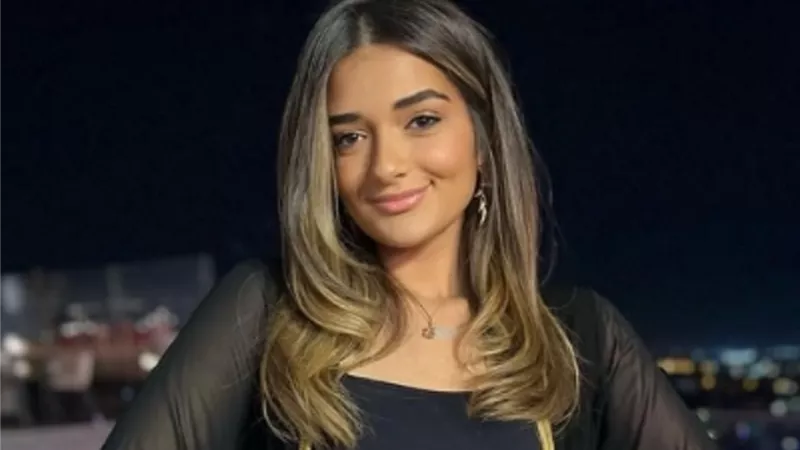 ملك احمد زاهر تكشف عن صفات فتى احلامها