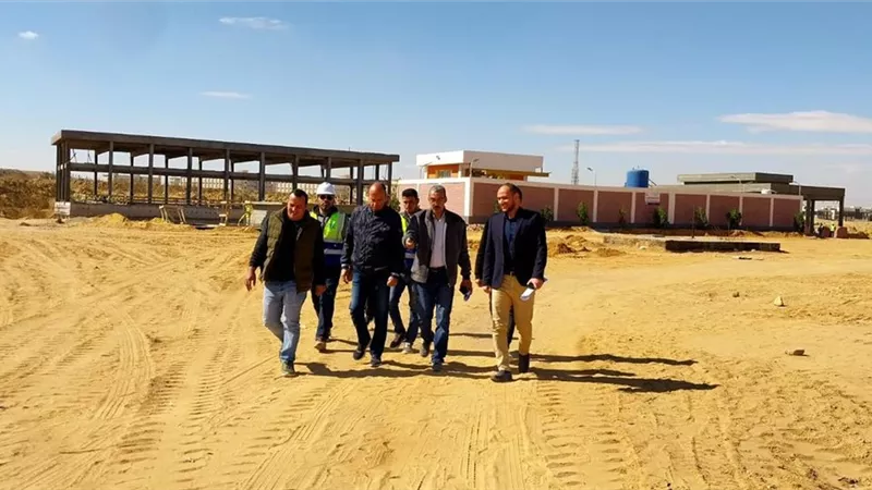 الإسكان: دفع العمل بمشروعات المرافق الجاري تنفيذها ببدر