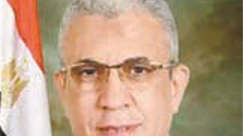 إنذار من لجنة القوي العاملة لشركات إلحاق العمالة المصرية بالخارج