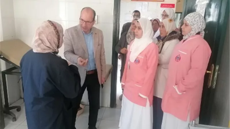 الجزار يتفقد الوحدة الصحية بكفر الجمال ويحيل عددا من العاملين للتحقيق