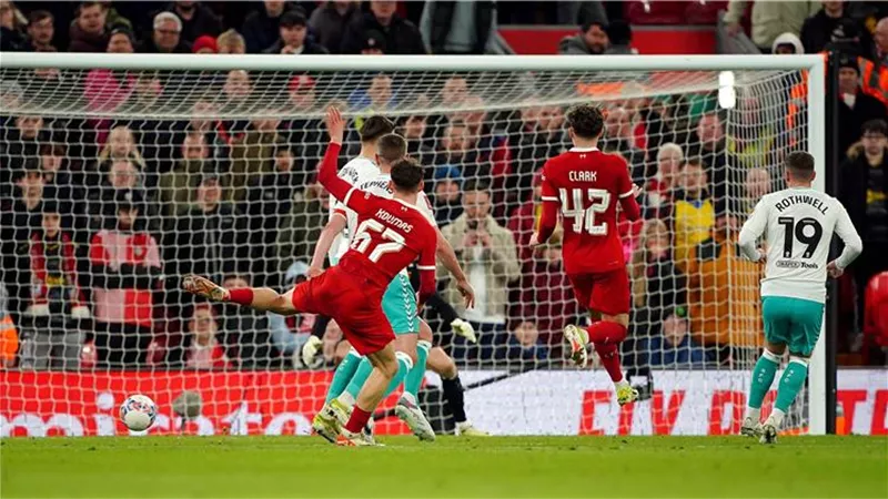 شاهد .. هدف تقدم ليفربول أمام ساوثهامبتون بكأس الاتحاد الإنجليزى