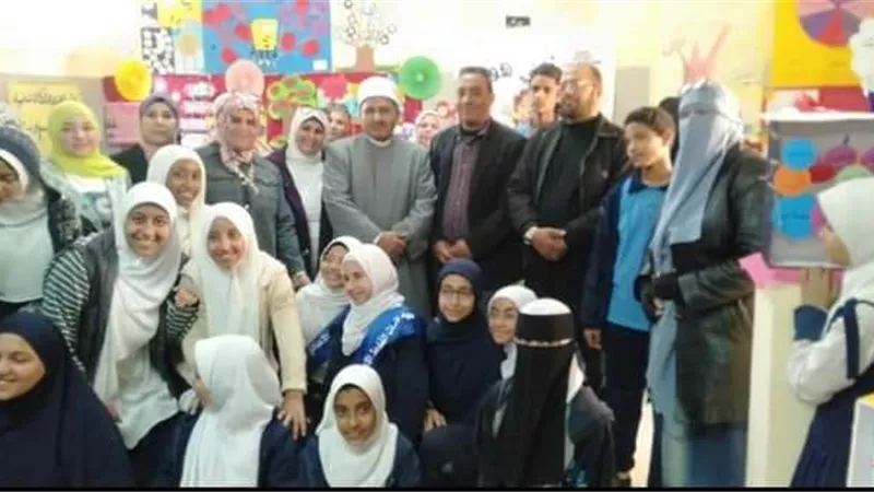 افتتاح معرض الخط العربي واللغة العربية بمنطقة السويس الأزهرية