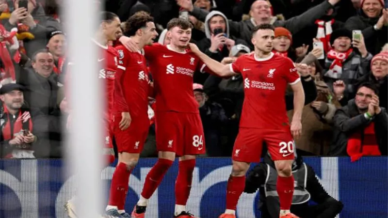 دانس يسجل الثالث للريدز أمام ساوثهامبتون بكأس الاتحاد الإنجليزى