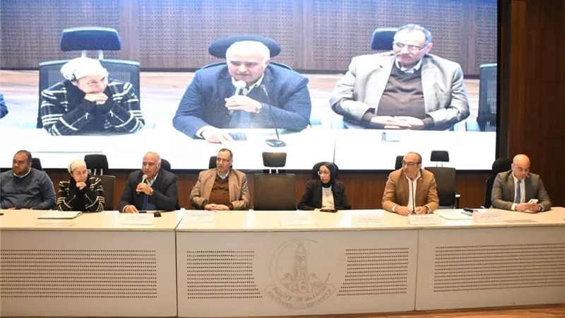لقاء ترحيبي بأطباء إمتياز بكلية الطب جامعة عين شمس