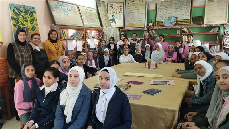 مبادرة لرائدات المستقبل بمدرسة الشهيد بحيري بالزقازيق