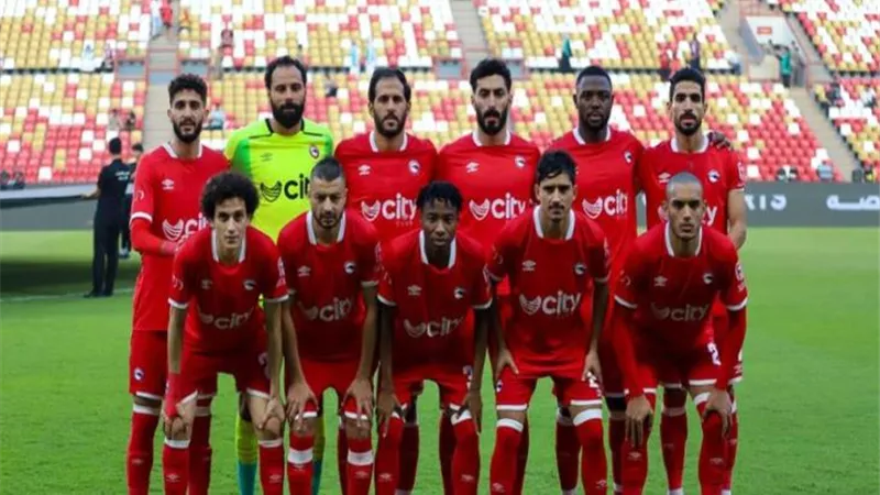 علي ياسر يقود هجوم مودرن فيوتشر أمام سموحة بالدوري