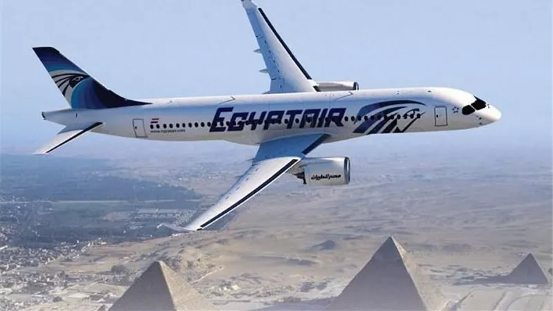 تغيير مسار رحلة مصرللطيران المتجهة إلي نيويورك لإنقاذ حياة راكبة