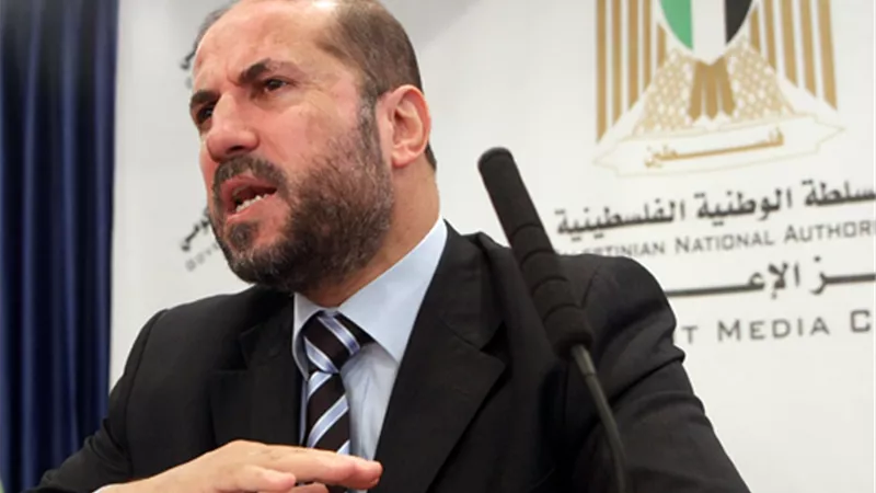 مستشار عباس: الحكومة الفلسطينية المقبلة يجب ألا تكون فصائلية