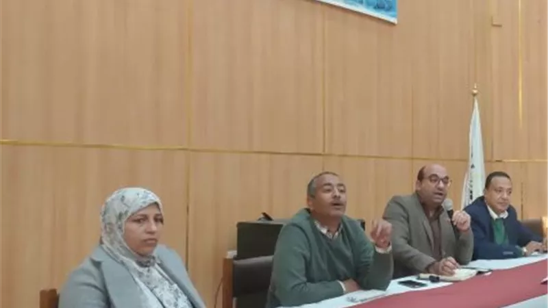 سوهاج الجديدة: تواصل مثمر بين رئيس الجهاز والسكان لبناء مستقبل أفضل