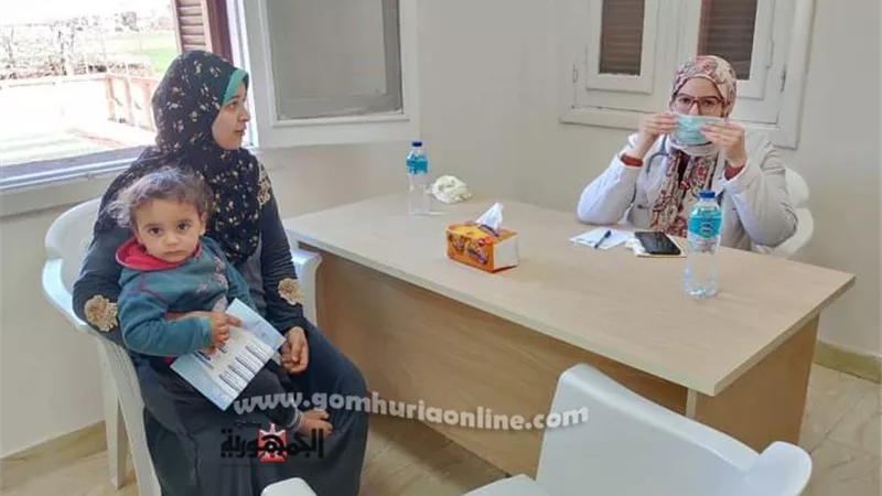 الكشف علي 420 مريض في القافلة الطبية بقرية كفر عشما