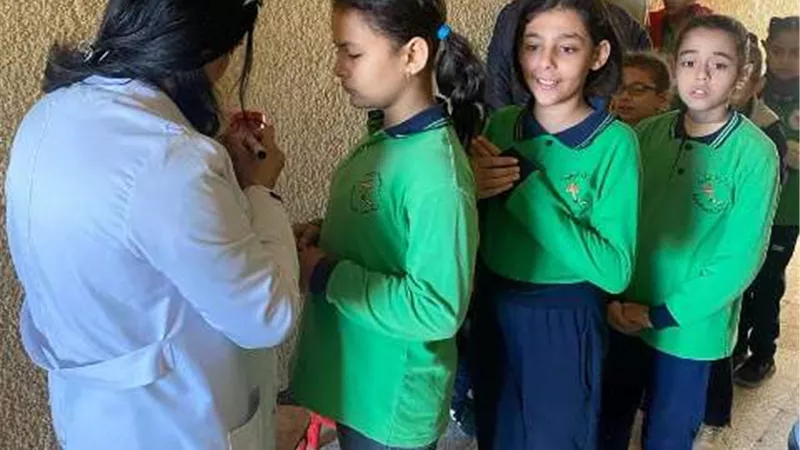 فحص 816 طالب لحملة الكشف عن الطفيليات المعوية لطلاب البحر الاحمر