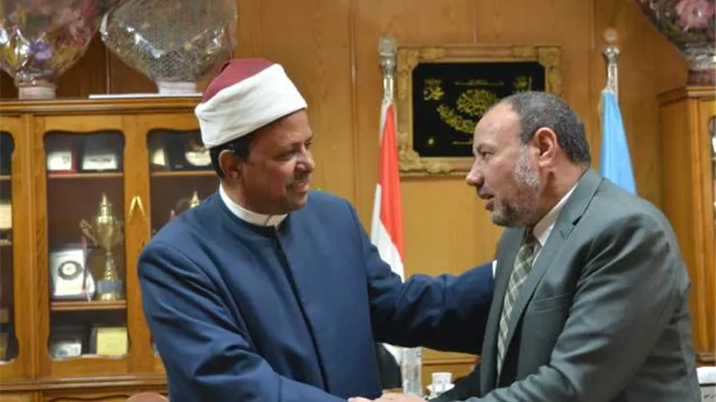 نائب رئيس جامعة الأزهر يلتقى رئيس المنطقة الأزهرية بأسيوط