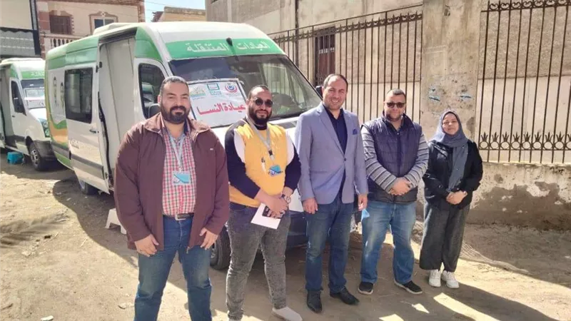 صحة كفرالشيخ تدشن قافلة طبية مجانية بقرية الطراوي مركز دسوق
