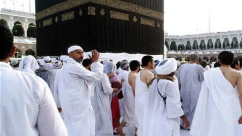 حكم استعمال الصابون والمعقمات ذات الرائحة أثناء الإحرام