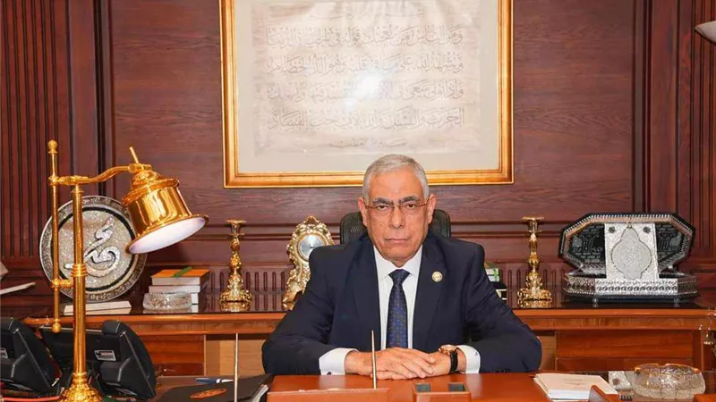 النائب العام يستقبل رئيس نيابات استئناف القاهرة لعرض الكشوف ربع السنوية