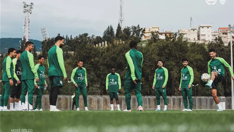 اجتماع فى الكاف لحسم مصير مباراة الزمالك وسوار الغيني