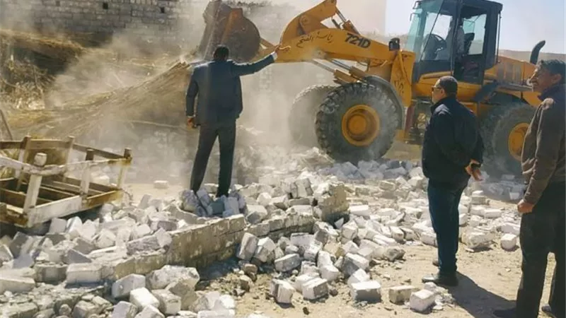 محافظ أسيوط: إزالة 239 حالة تعدي واسترداد 13855 متر مربع
