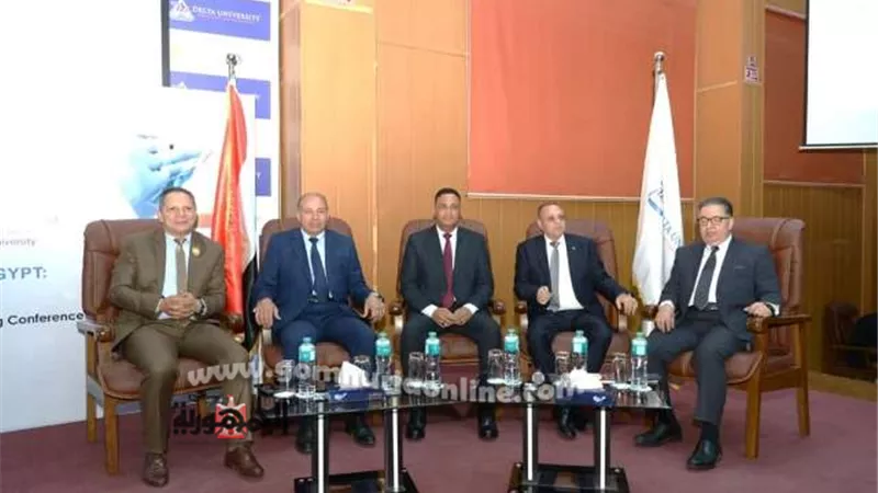 رئيس جامعة دمياط يشهد المؤتمر الدولي الأول للتمريض