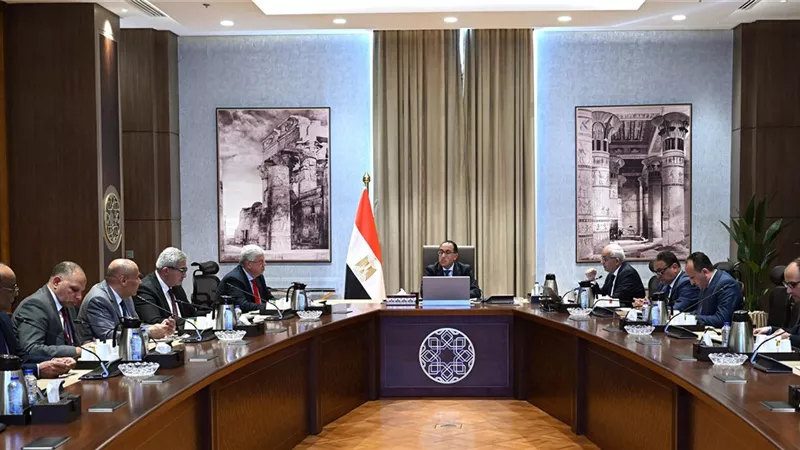 مدبولى يستعرض مقترح تطوير النظام التعليمي للثانوية العامة