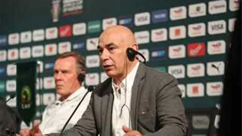 استبعاد نجم الاهلى من منتخب مصر.. وهذا بديله
