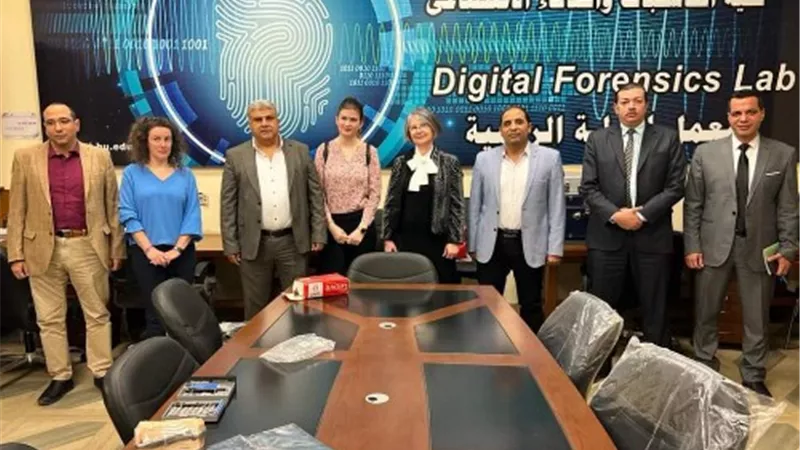 جامعة بنها تستقبل وفد 