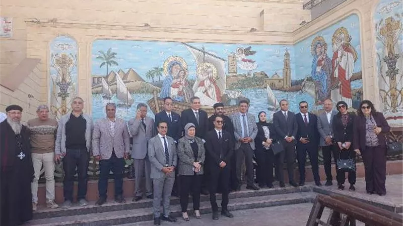 محافظ أسيوط يشيد بمبادرات تنسيقية شباب الأحزاب والسياسيين