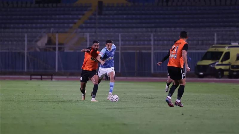 بيراميدز يفلت من الهزيمة ويتعادل أمام فاركو في الدوري
