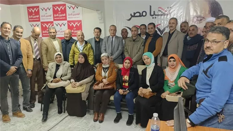المصريين الأحرار يناقش خطة عمل شهر رمضان بأسيوط