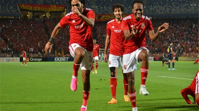 نجم الزمالك يحذر جوميز من رباعي الأهلي فى نهائي كأس مصر