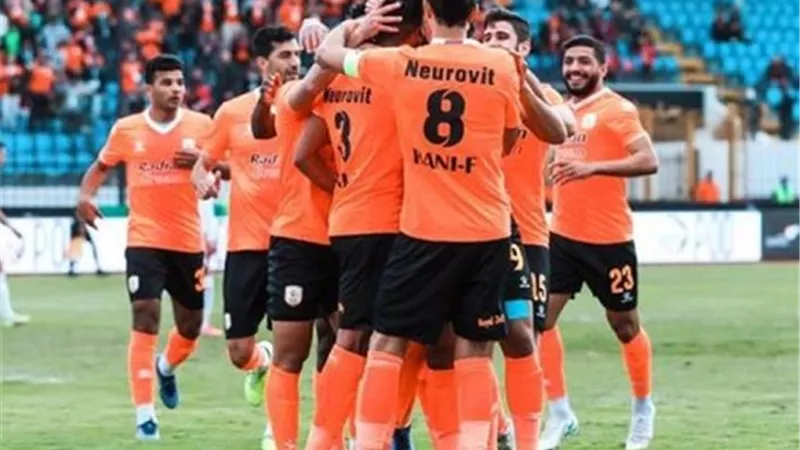 الغزال يقود هجوم فاركو أمام بيراميدز بالدوري