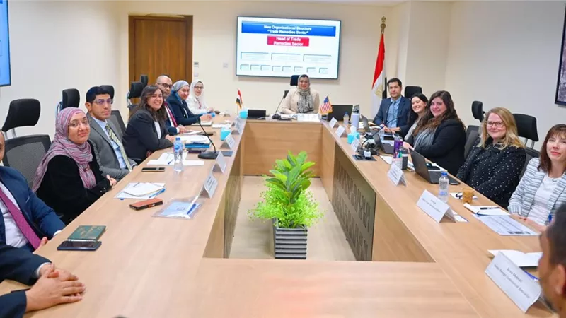 وزارة التجارة تتبادل الخبرات المصرية والأمريكية في مجال مكافحة ا