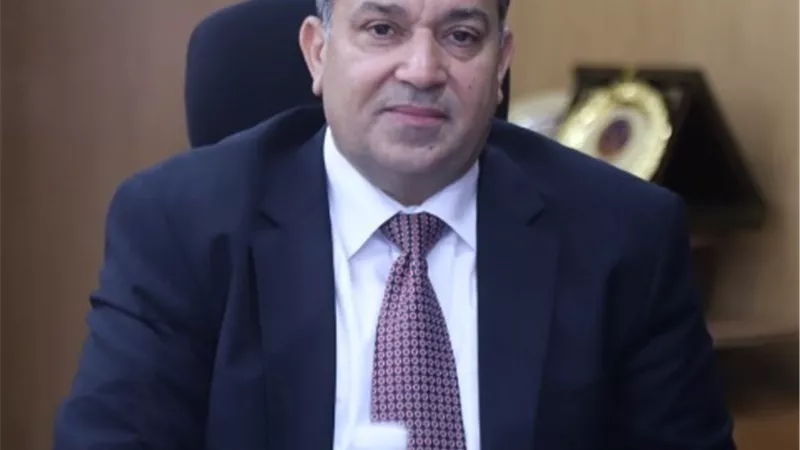 عكاوي يهنئ الرئيس السيسي بقرب حلول شهر رمضان المعظم