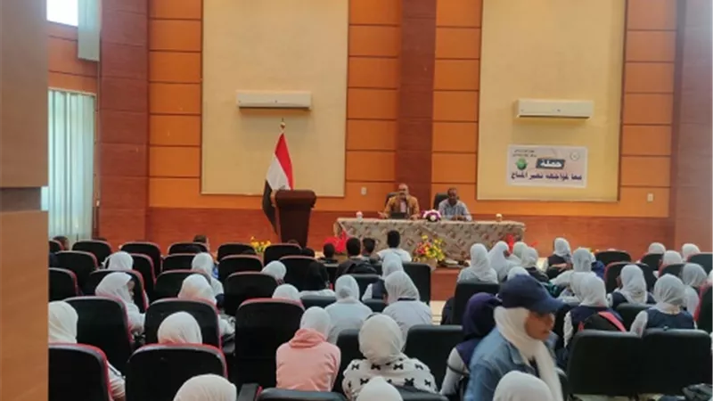 اعلام شلاتين يناقش تاثيرالتغيرات المناخيه على محميات علبة الطبيعة