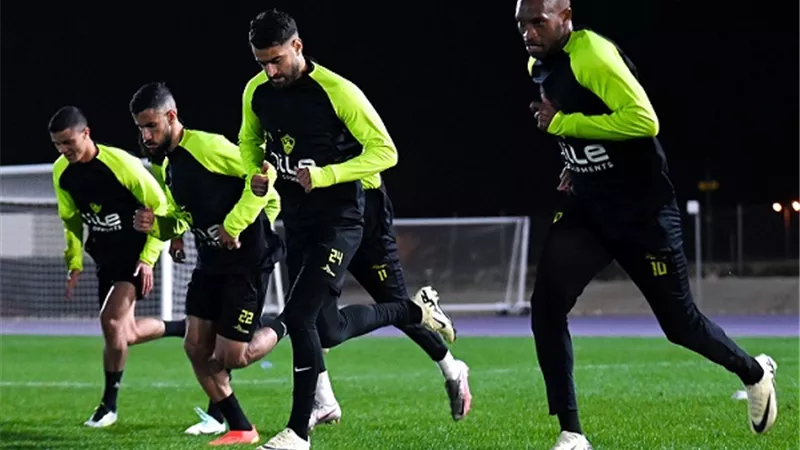 تدريبات تكتيكية وخططية للزمالك استعدادًا لمواجهة الأهلي - شاهد