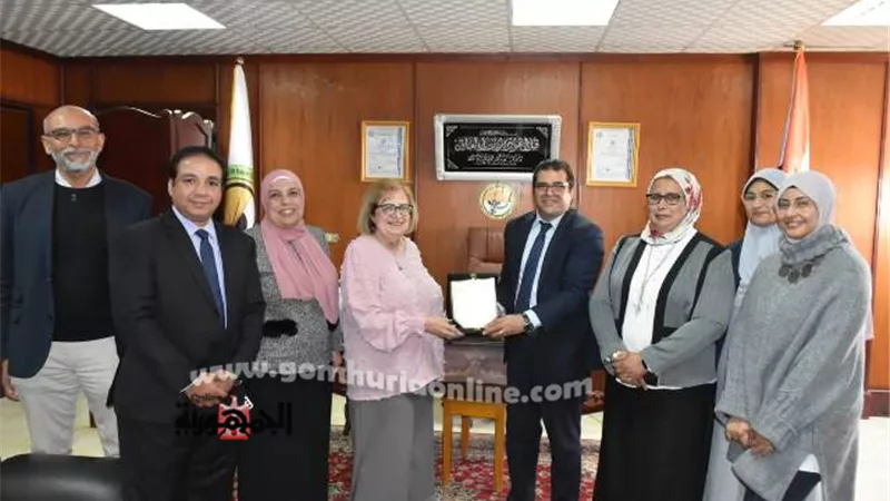 أستاذ الفارماكولوجي 