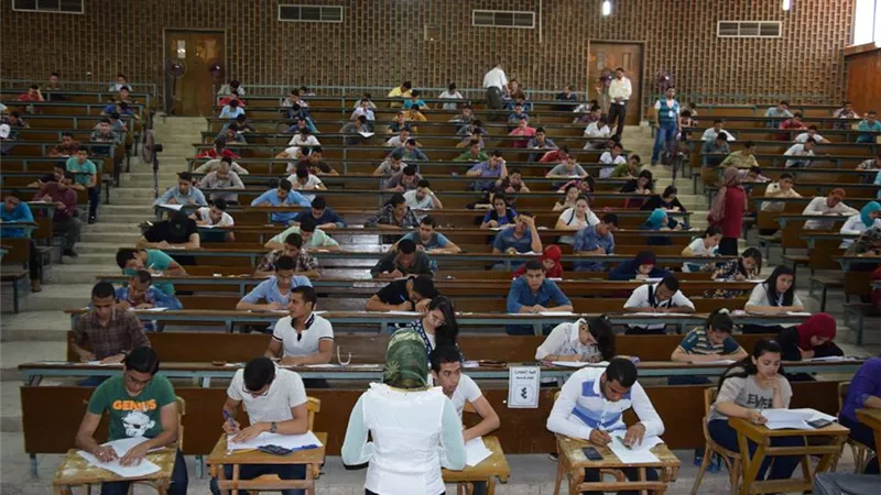 رسوب 75% من طلاب طب سوهاج.. يثير جدلاً!!