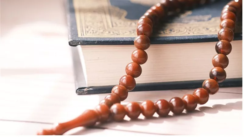 جدد عهدك وعلق فؤادك بمولاك بترديد هذا الذكر