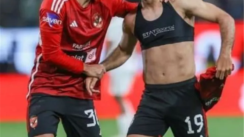 قفشة : مبروك البطولة 14 لى مع الاهلى